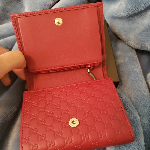 *sold* Guccissima Signature Tri-fold Red Wallet - Picture 3 of 8